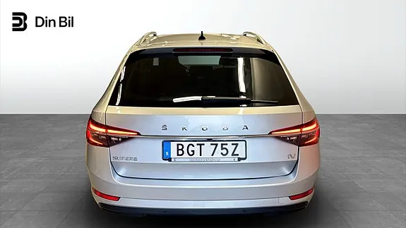 Skoda Superb 2024 photo 5