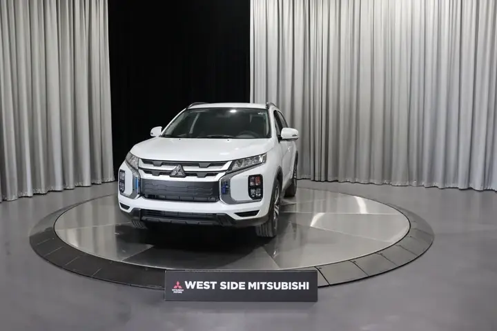 Mitsubishi Rvr 2027 photo 2