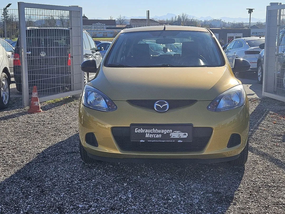 Mazda Mazda2 2008 photo 3