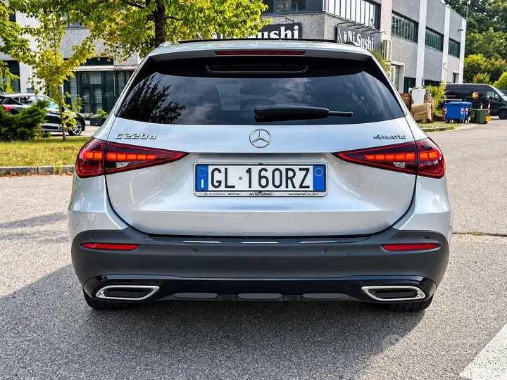 Mercedes-Benz C 2022 photo 4