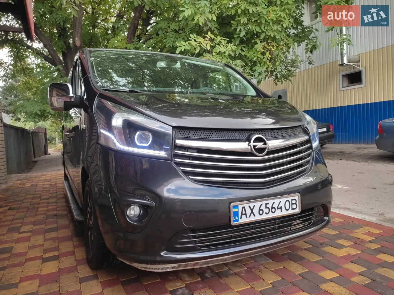 Opel Vivaro 2018 photo 2