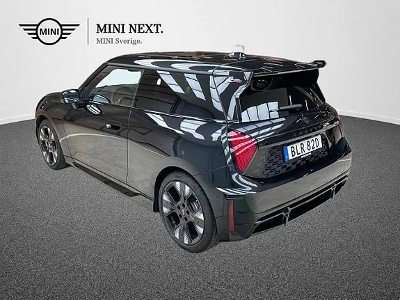 Mini John Cooper Works 2026 photo 4