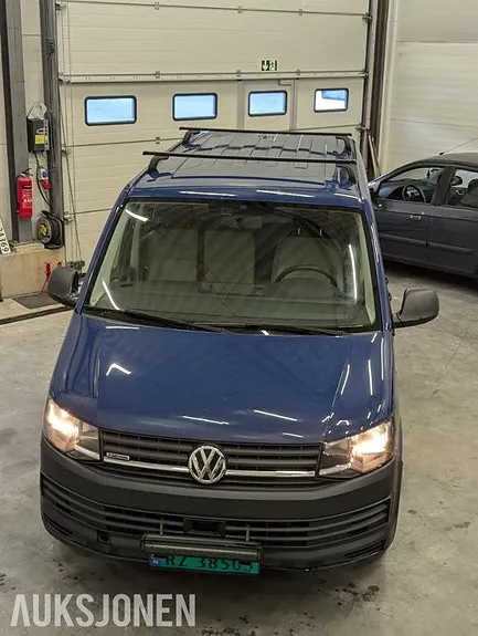 Volkswagen Transporter 2016 photo 2
