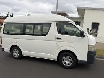 Toyota Hiace 2006 photo 4