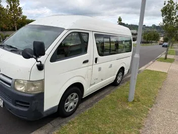 Toyota Hiace 2006 photo 3