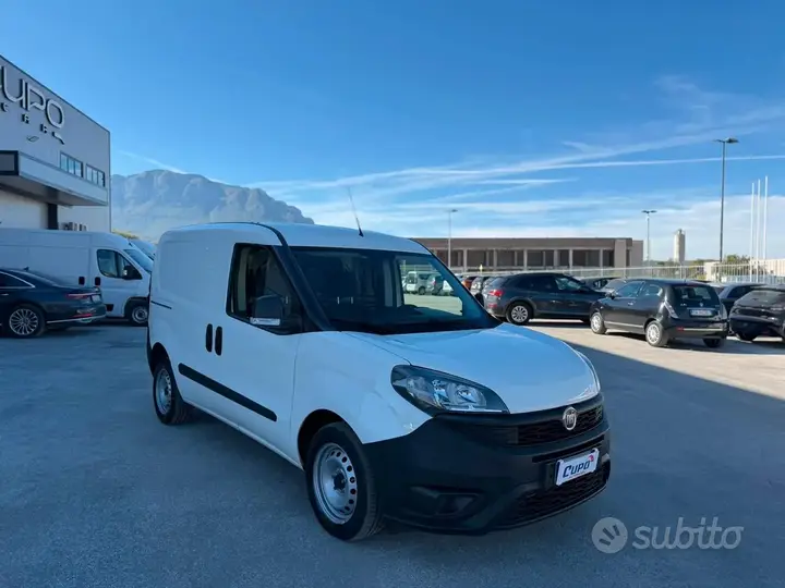 Fiat Doblò 2022 photo 2