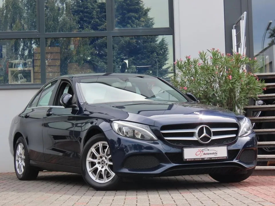 Mercedes-Benz C 200D