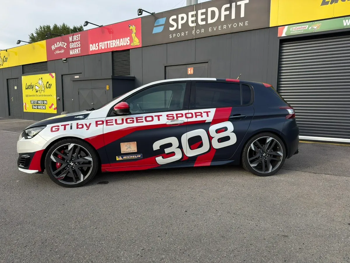 Peugeot 308 2016 photo 2