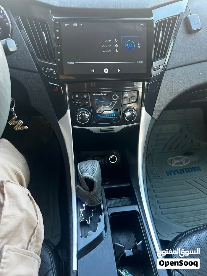 Hyundai Sonata 2011 photo 3