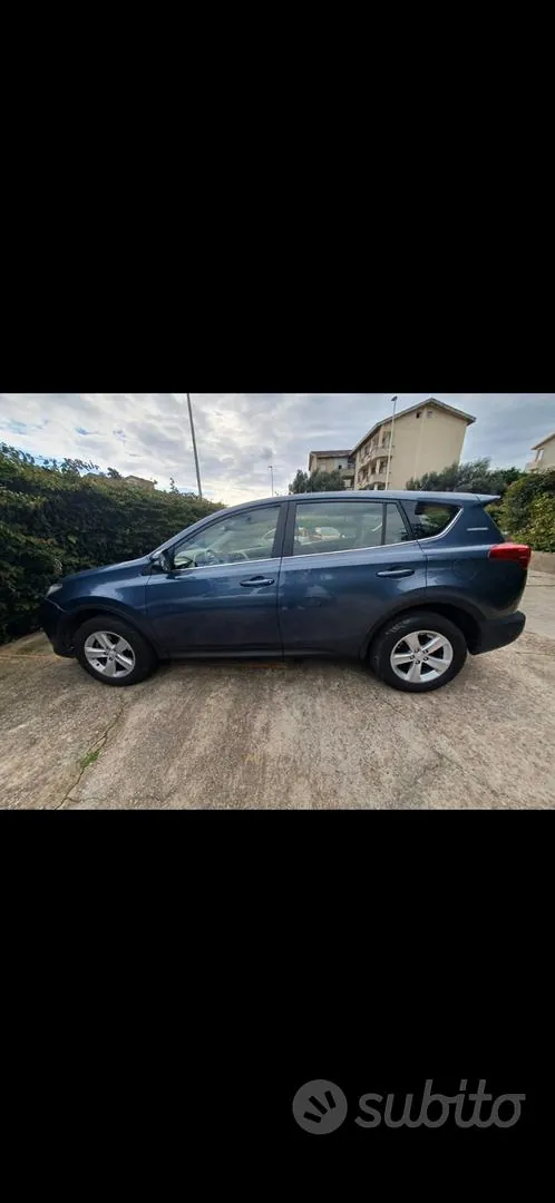 Toyota Rav4 2014 photo 2