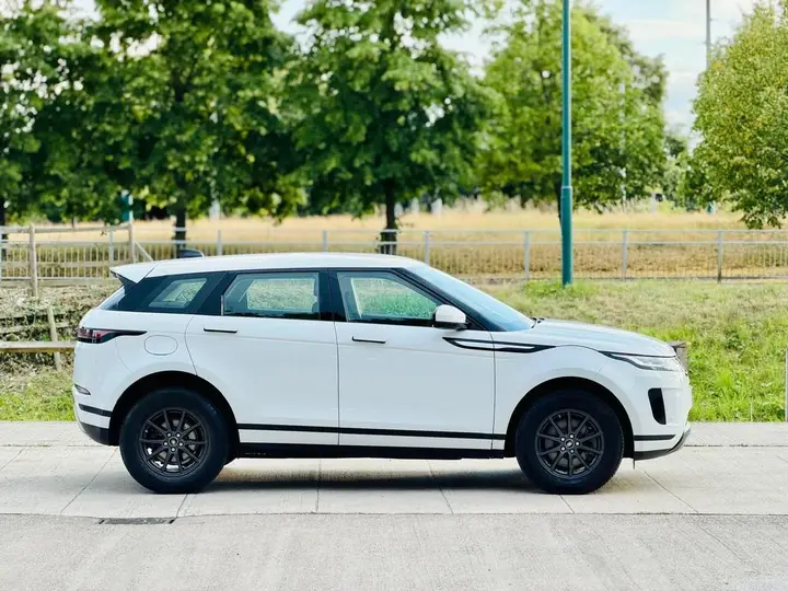 Land Rover Range Rover Evoque 2020 photo 3