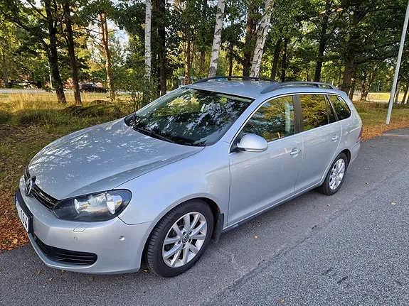 Volkswagen Golf Vi 2010 photo 2