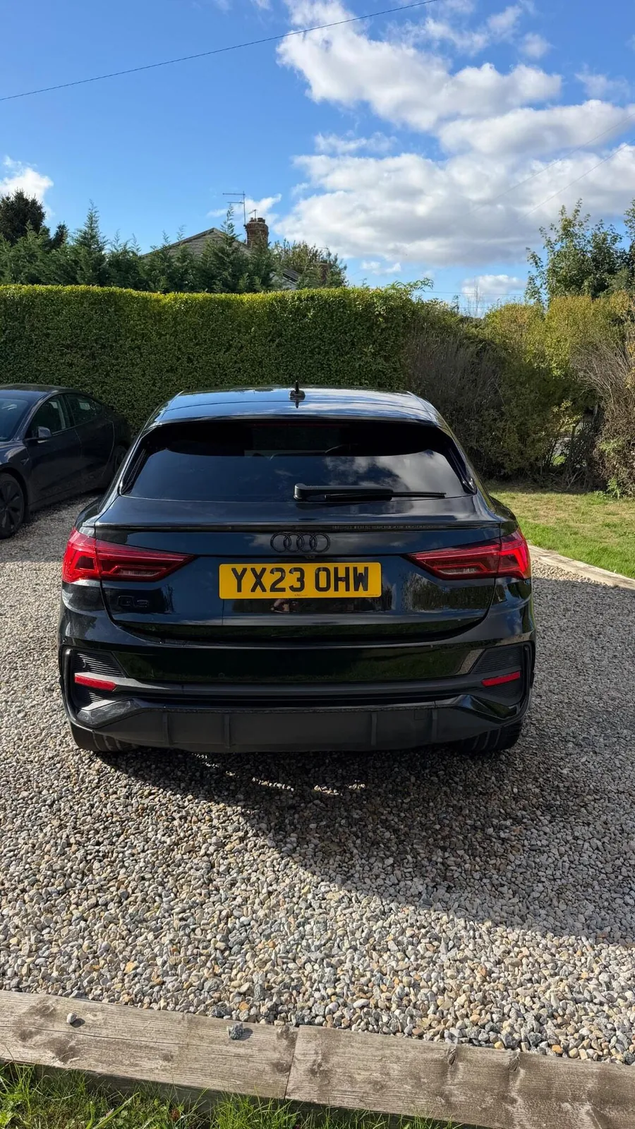 Audi Q3 2023 photo 2