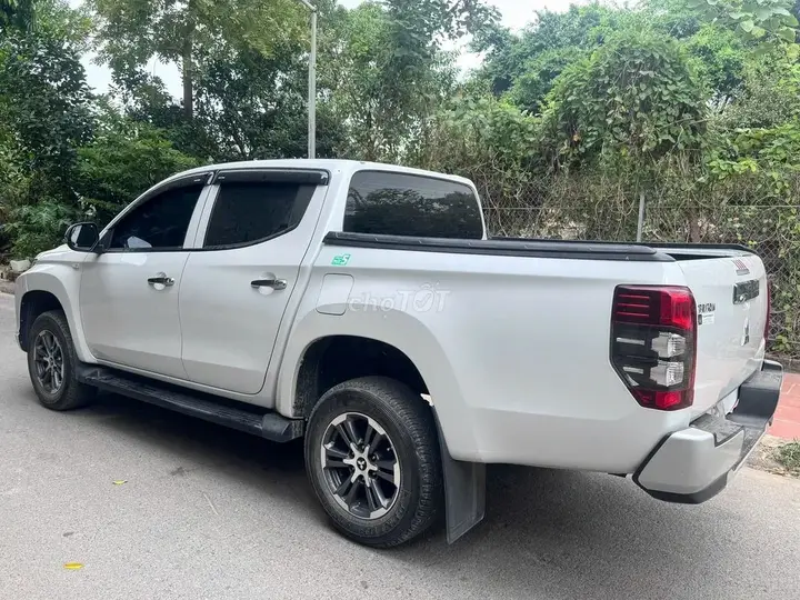 Mitsubishi Triton 2023 photo 5