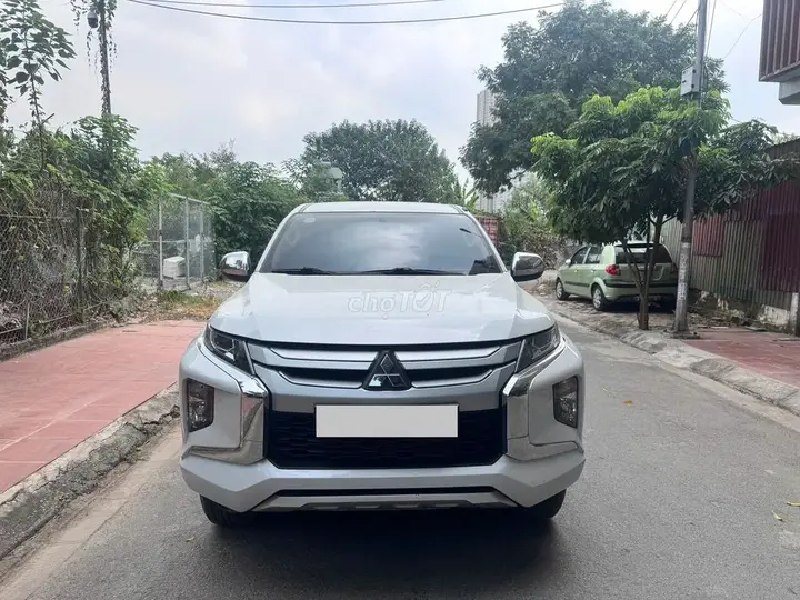 Mitsubishi Triton