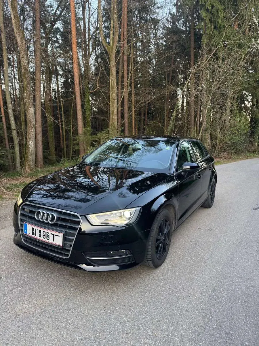 Audi A3 2015 photo 3