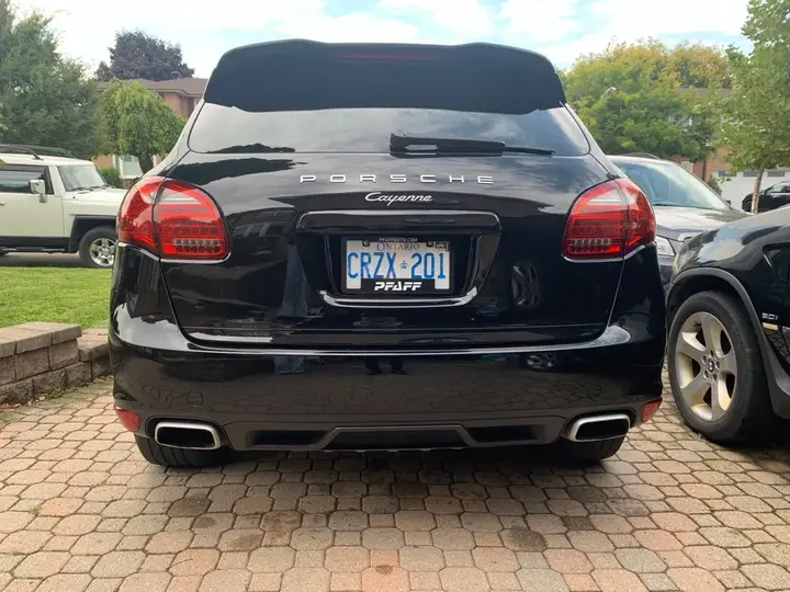 Porsche Cayenne 2011 photo 3