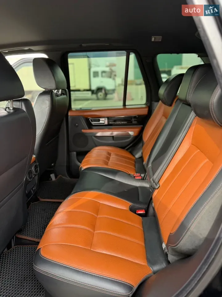 Land Rover Range Rover Sport 2013 photo 4