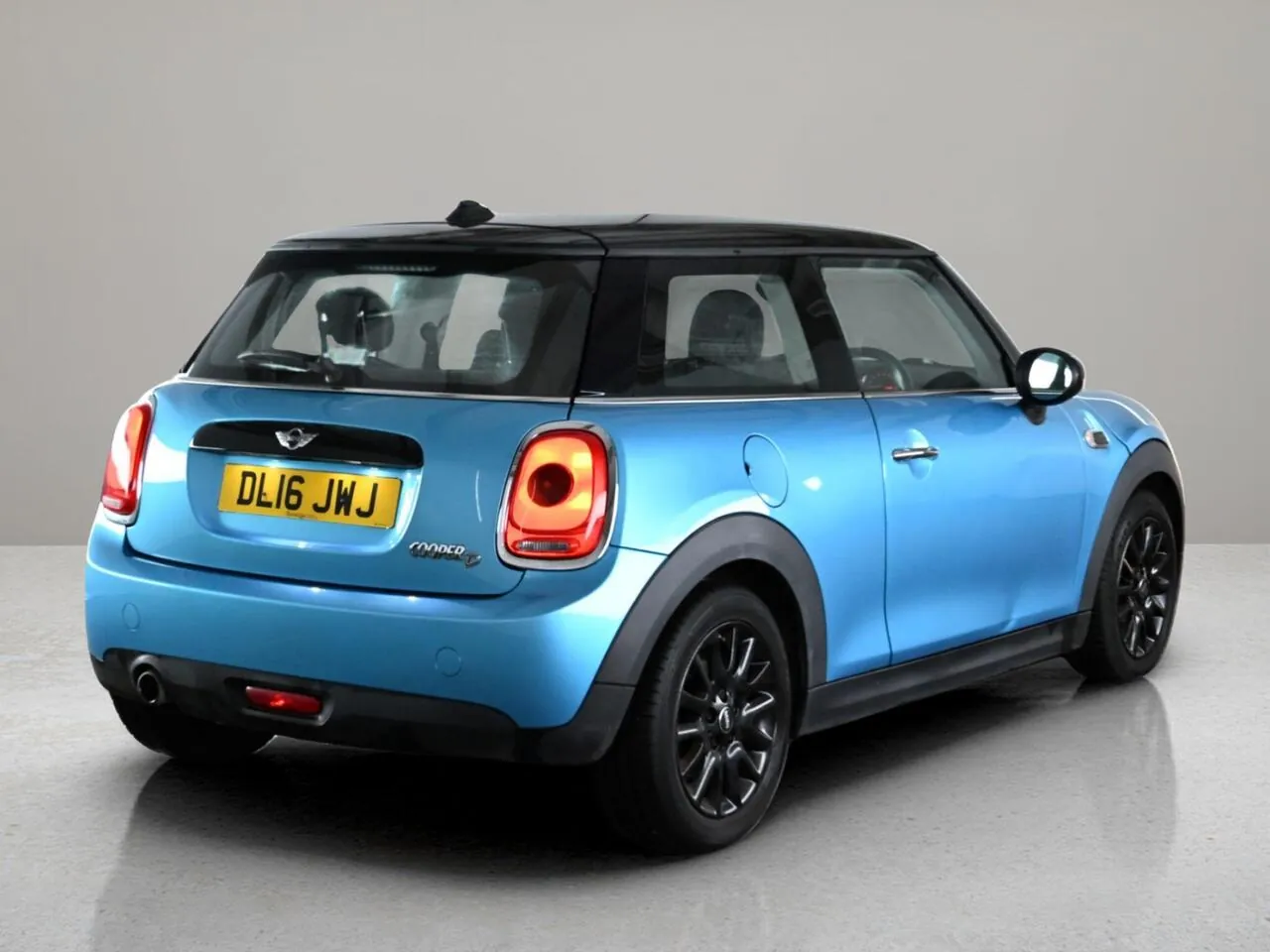 Mini Hatch 2016 photo 3