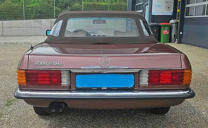 Mercedes-Benz Sl-Class 1976 photo 3
