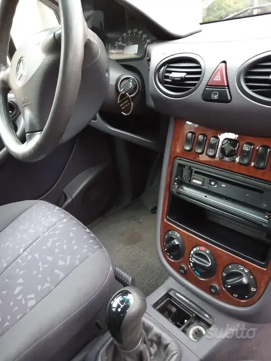 Mercedes-Benz A 2001 photo 3