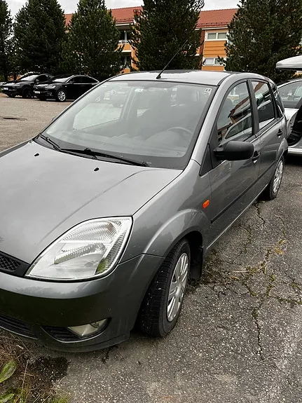 Ford Fiesta 2002 photo 3