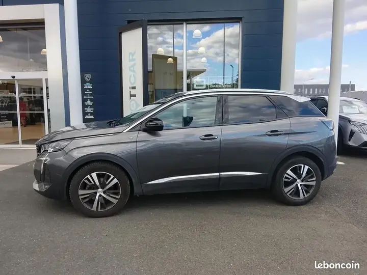 Peugeot 3008 2022 photo 2