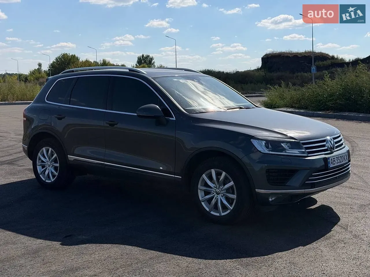 Volkswagen Touareg 2015 photo 4