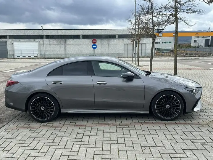 Mercedes-Benz Cla 2025 photo 2