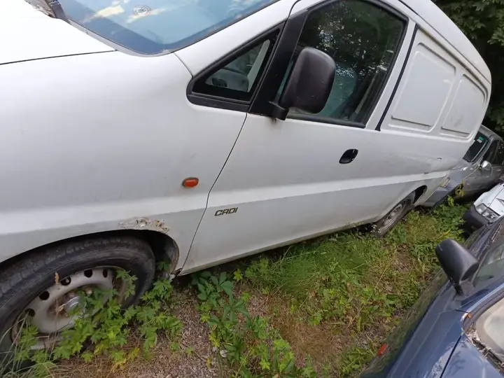 Hyundai H1 2005 photo 3