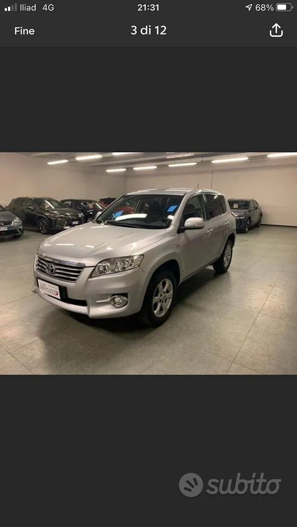 Toyota Rav4 2011 photo 2