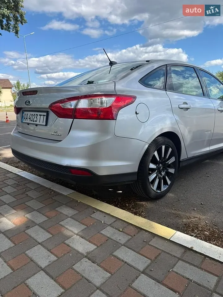 Ford Focus 2013 photo 5