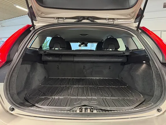 Volvo V60 2015 photo 5