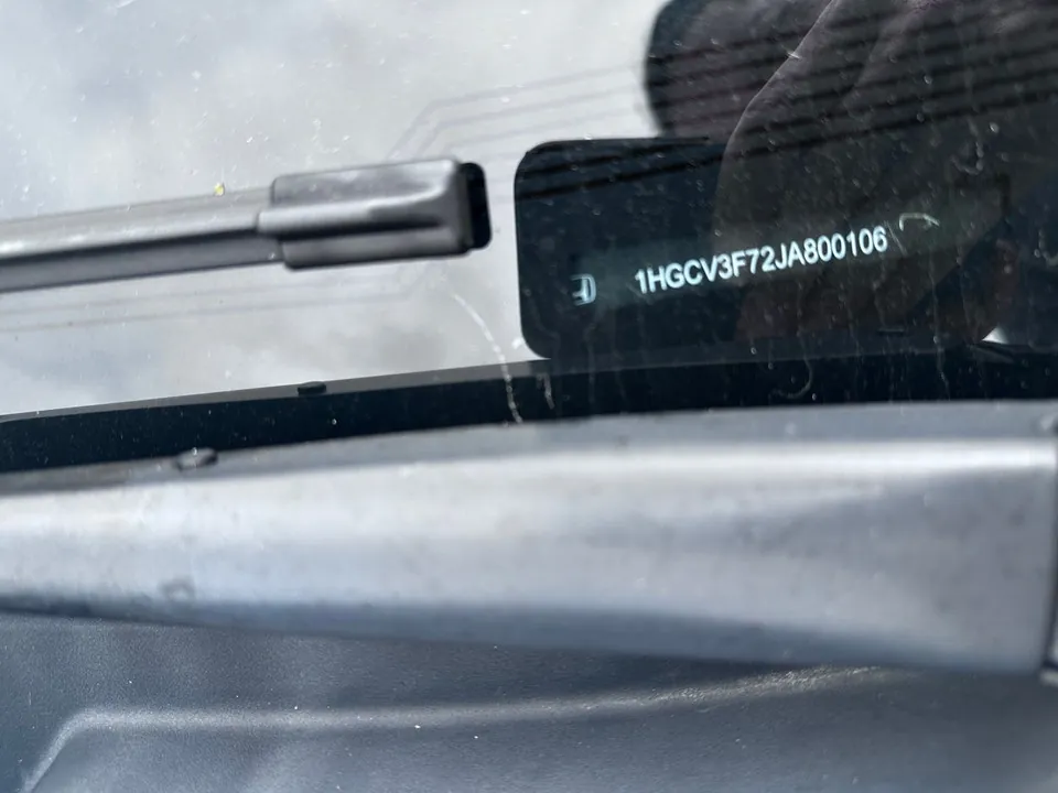 Honda Accord 2018 photo 3