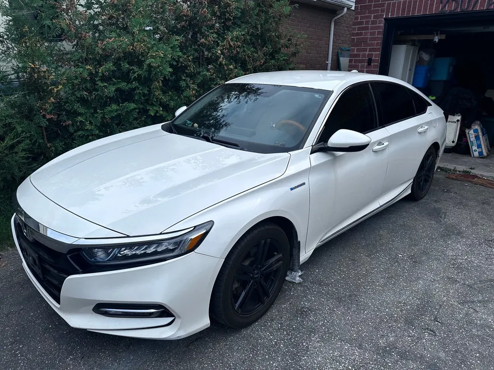 Honda Accord 2018 photo 2