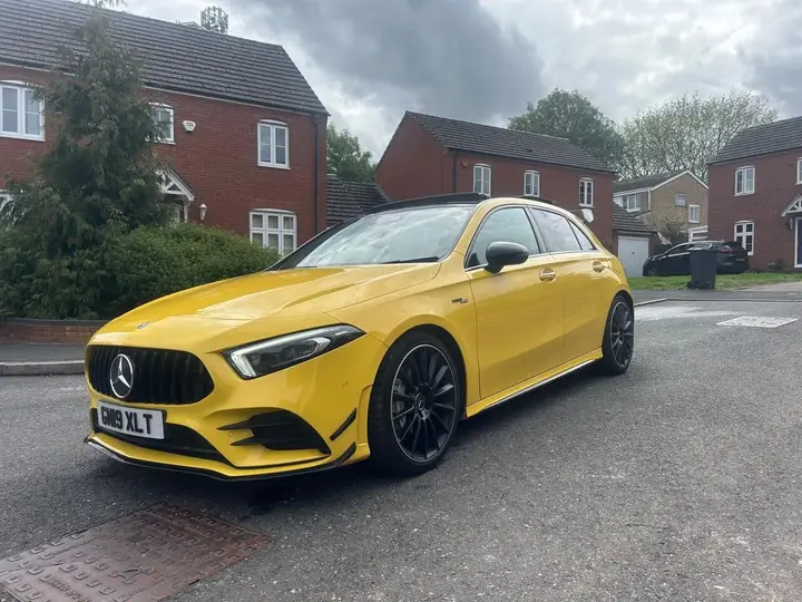 Mercedes-Benz A-Class 2019 photo 3