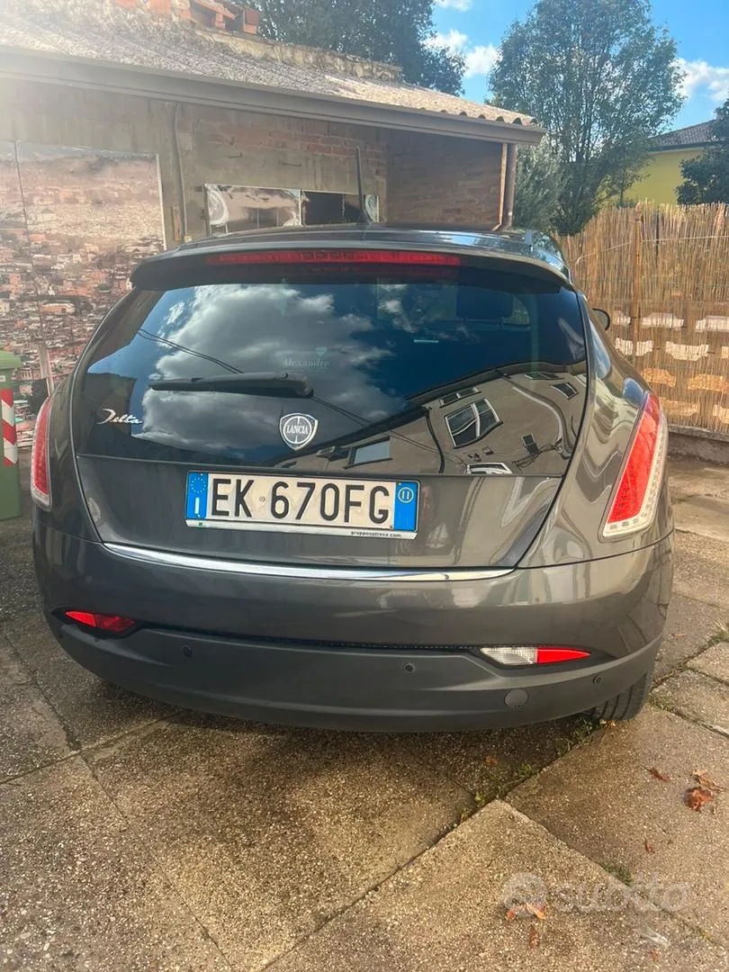 Lancia Delta 2011 photo 5