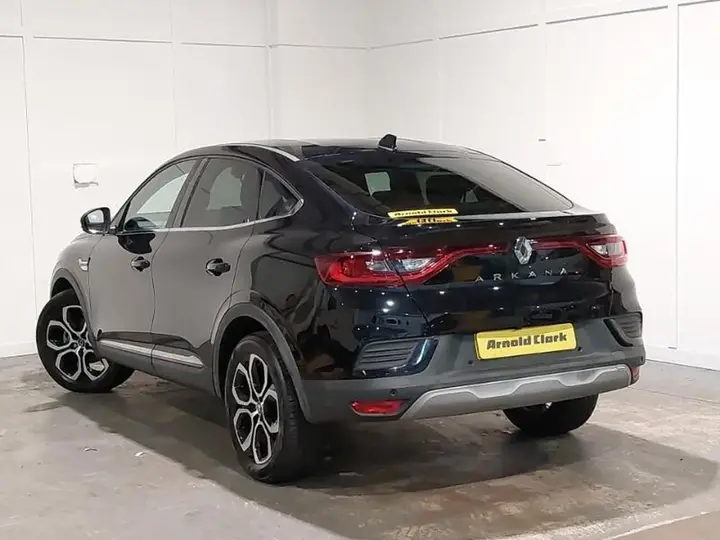 Renault Arkana 2023 photo 2