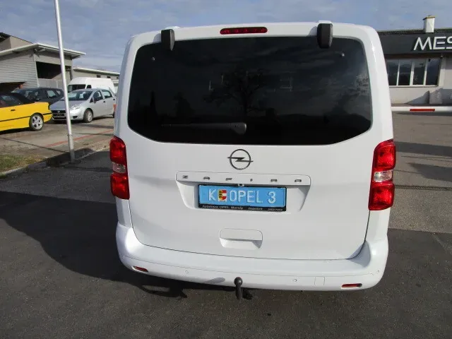 Opel Zafira 2024 photo 3