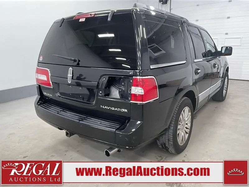 Lincoln Navigator 2014 photo 3