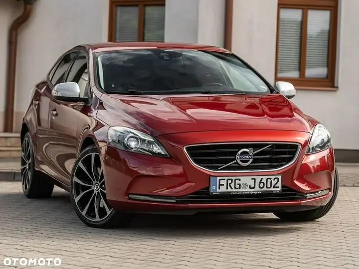 Volvo V40 2012 photo 4