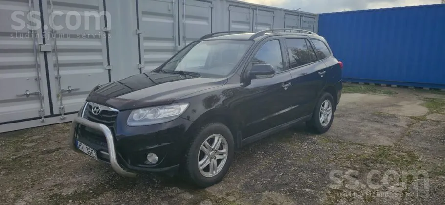 Hyundai Santa Fe 2012 photo 2