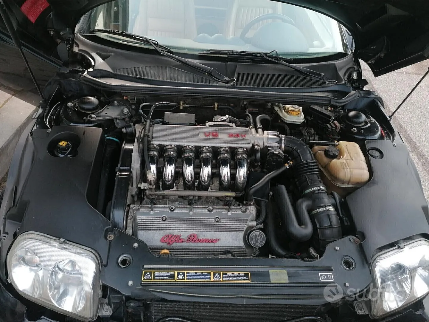 Alfa Romeo Spider 2002 photo 2