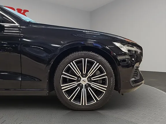 Volvo V60 2023 photo 4