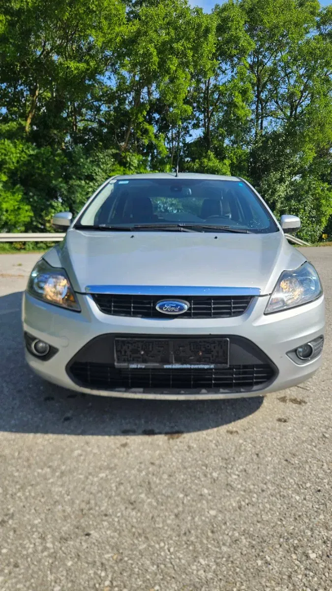 Ford Focus 2008 photo 2