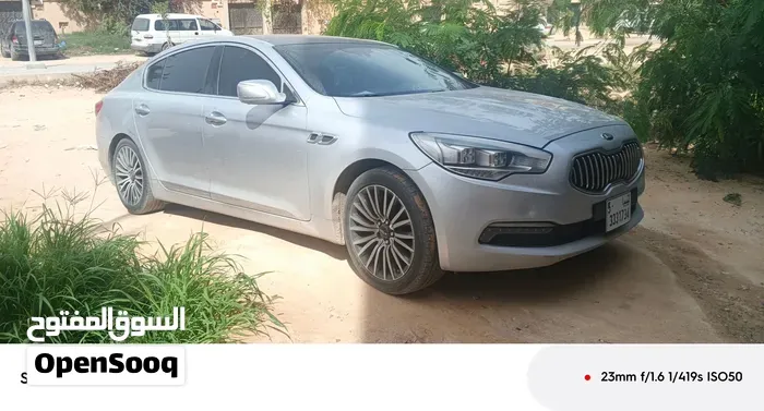 Kia Quoris