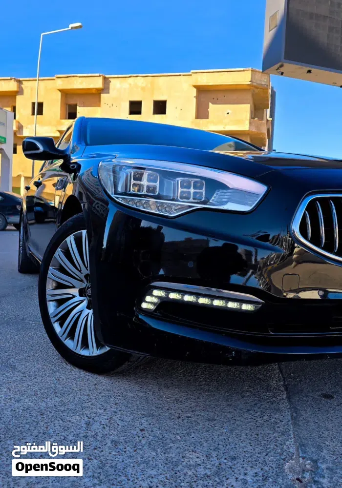 Kia Quoris 2013 photo 3