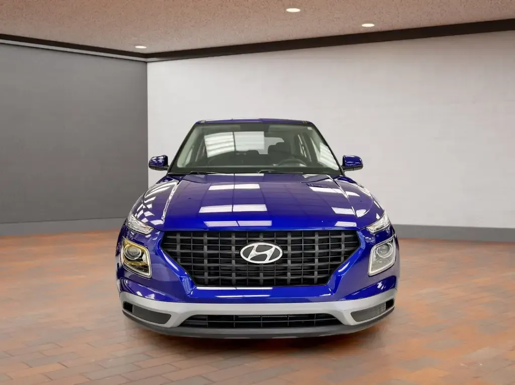 Hyundai Venue 2022 photo 2
