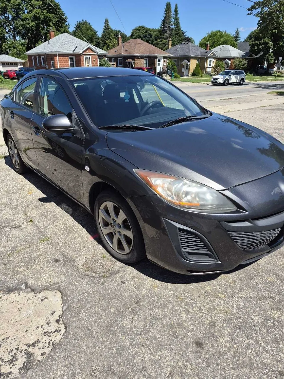 Mazda 3 Hatchback 2010 photo 3