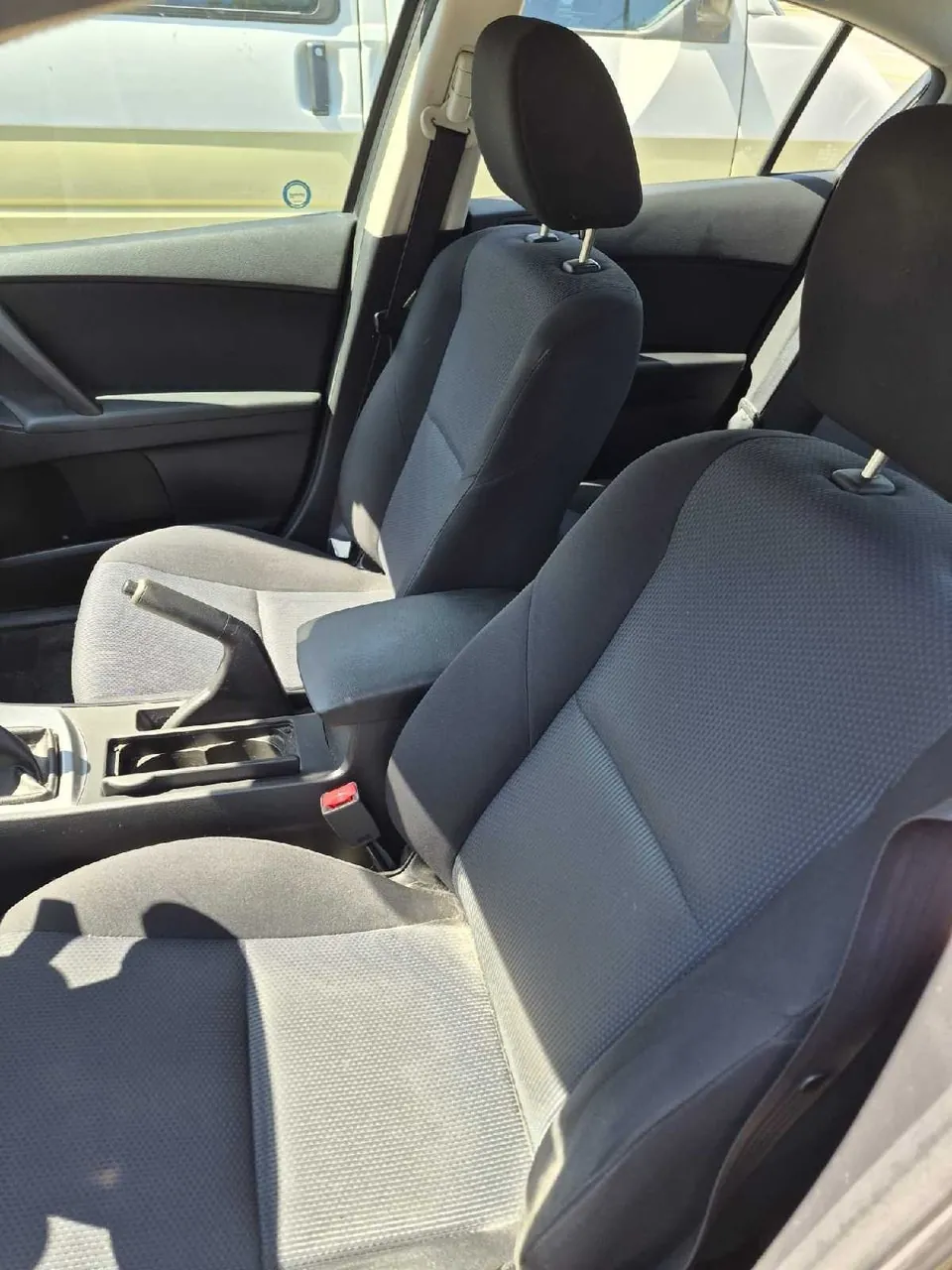 Mazda 3 Hatchback 2010 photo 5